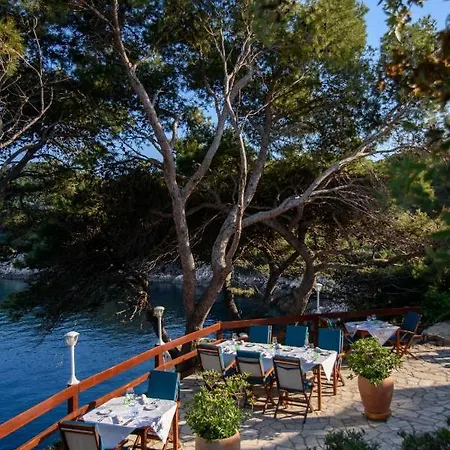 Stermasi 萨普伦纳拉