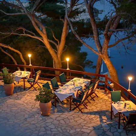 公寓 Stermasi 萨普伦纳拉