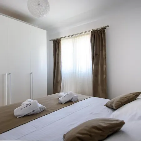 Stermasi * 萨普伦纳拉