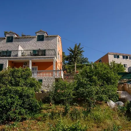 Stermasi * Saplunara