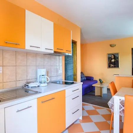Stermasi Apartment *