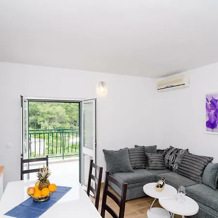 Stermasi Apartment